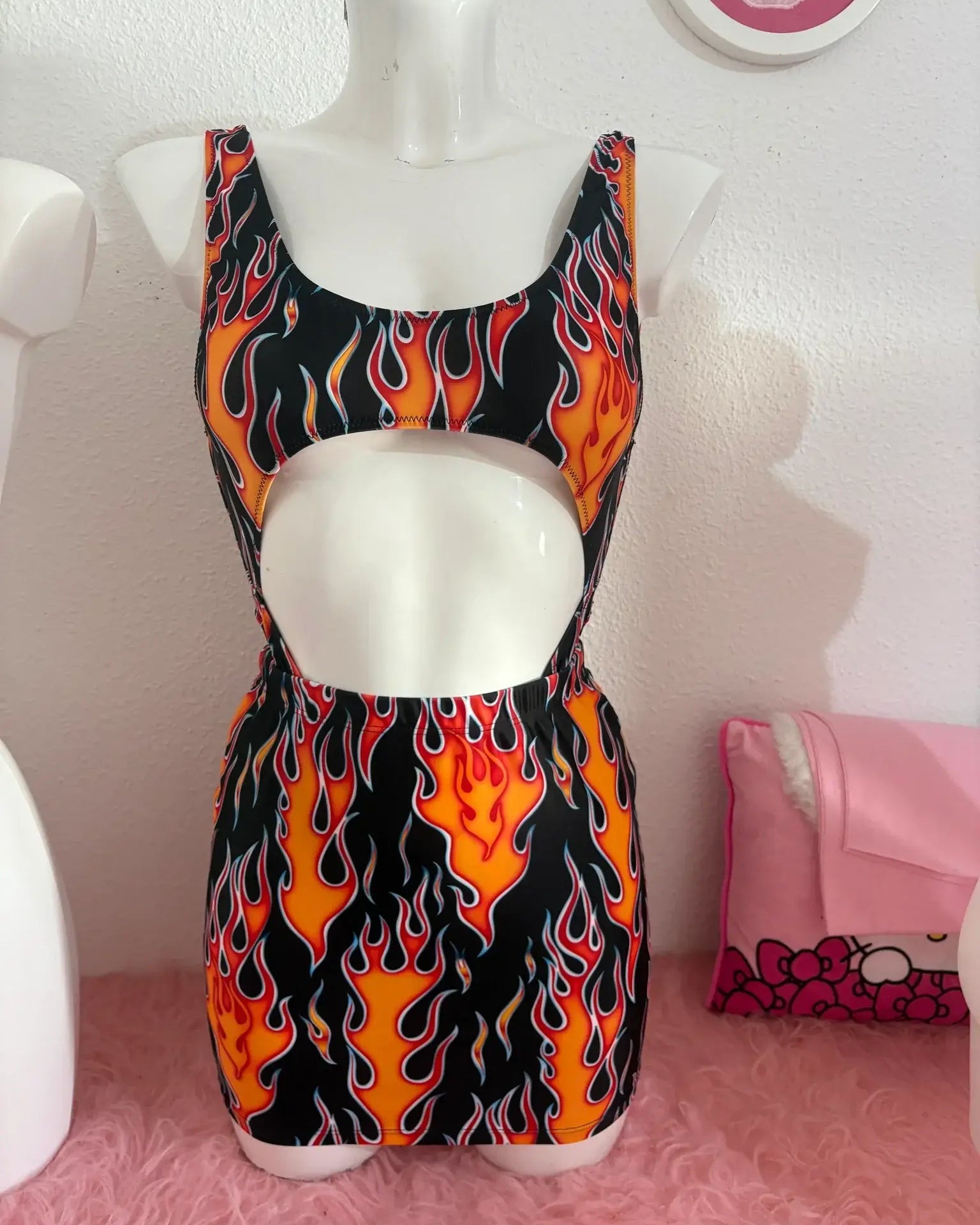 Kalu ibiza trikini ibiza vibrant orange and black flame-patterned one-piece swimsuit with midriff cutout vice attitude