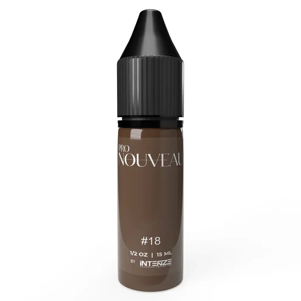 Eine elegante 15 ml-Flasche pro nouveau pmu Pigment-Tätowierfarben in satten Braun-Nou-Tönen 18 mit schwarzem geriffeltem Deckel und weißem Etikett