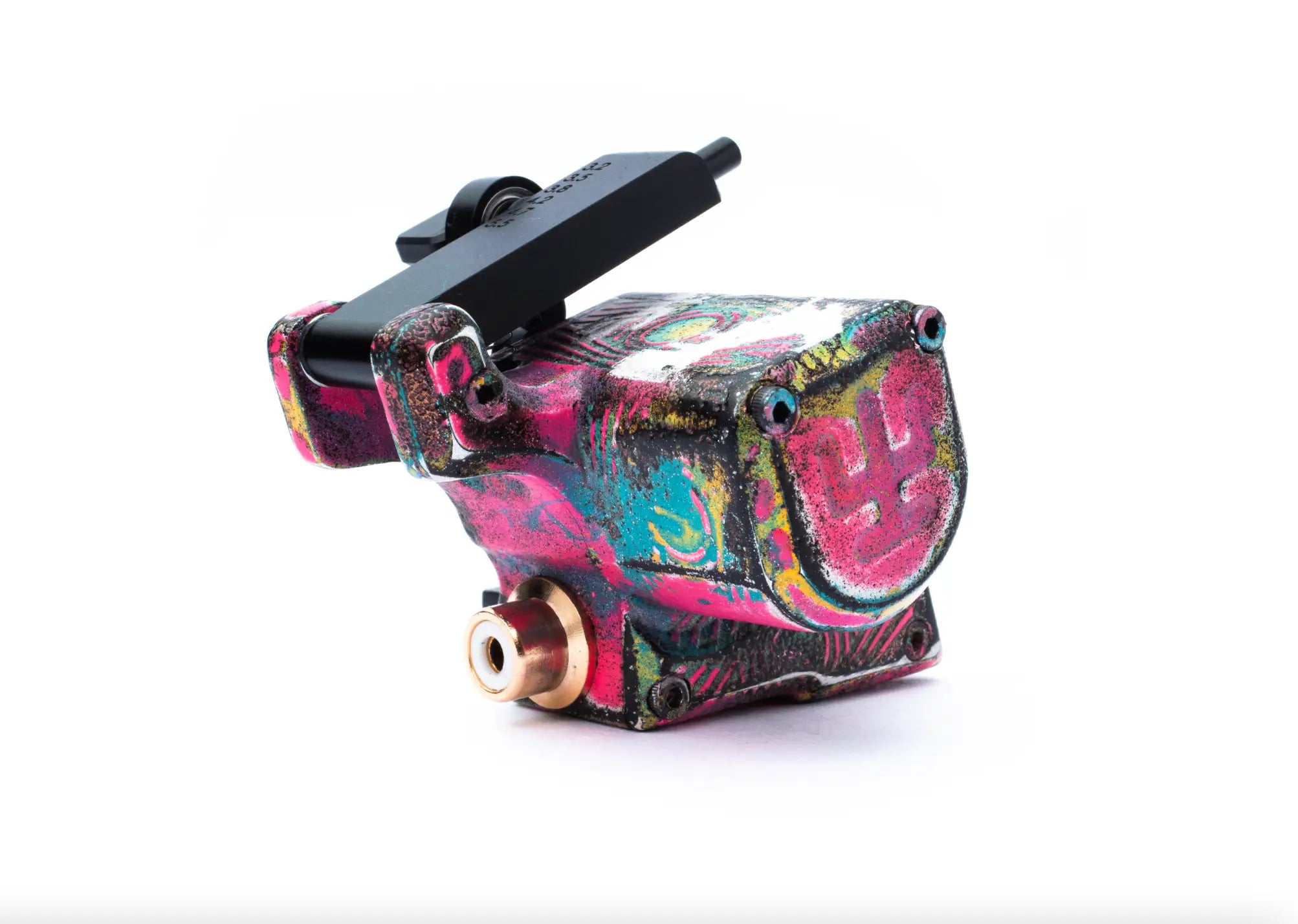 alt
Eine leuchtend neonpinke und weiße Vladd Blad Avenger 2 Pro Tattoo-Maschine mit schwarzen Graffiti-artigen Wirbeln und einem Hakenkreuzsymbol