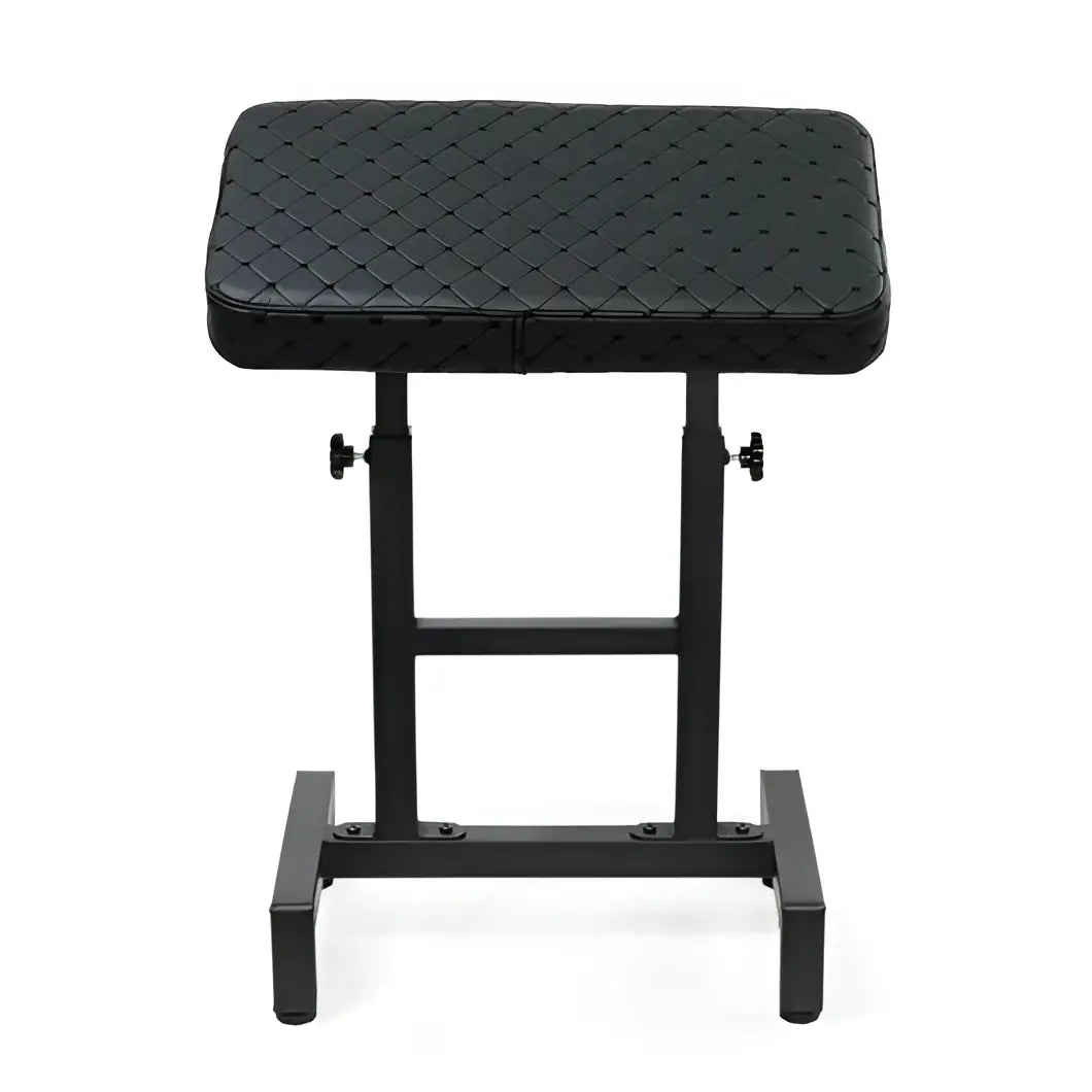 txt
Tabouret en cuir noir matelassé avec pieds réglables en hauteur, en caos nero, accoudoir de location, design standard ou XXL