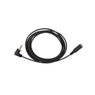 Schwarzes CHEYENNE Hawk-Audiokabel mit gewinkeltem 3,5-mm-Stecker und Buchse, aufgewickelt auf weißem Hintergrund