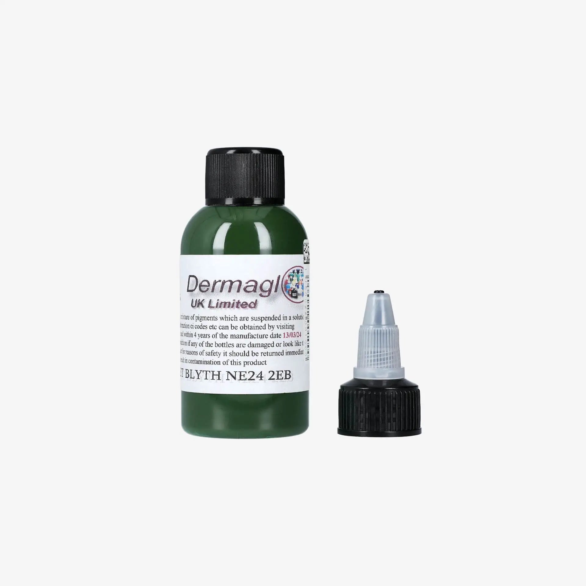 Dunkelgrüne Farbenflasche von dermaglo uk limited mit schwarzem Verschluss und separatem tip aus der dermaglo Olive-Green-Linie