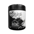 Schwarzer zylindrischer Behälter mit GOBLIN-Tattoo, weißer Vaseline, glänzendem Deckel und auffälligem weißem Graffiti-Branding