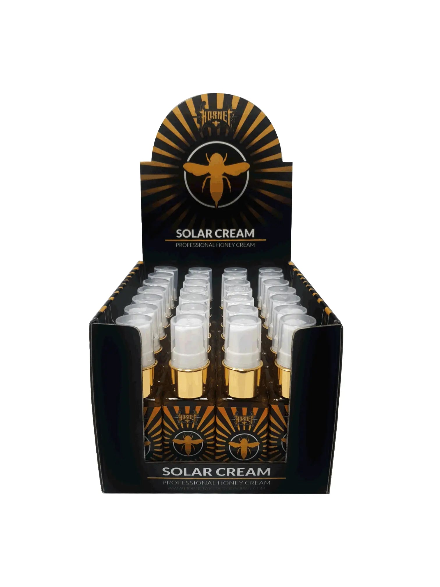 Schwarze und goldene Präsentationsbox mit mehreren kleinen Flaschen hobbet HORNET-Spray sowie After-Tattoo-Sonnenschutzcreme