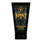 Schwarze tube mit HORNET Tattoo-Pflegecreme mit goldenem und türkisfarbenem Neon-Bienen-Branding für die Tattoo-Nachsorge