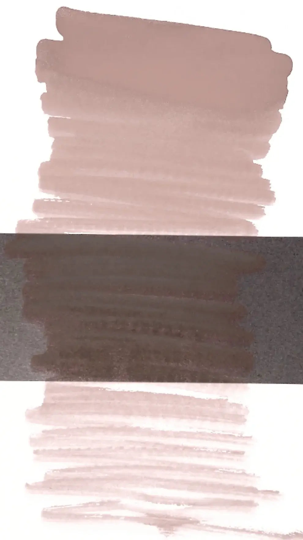 Ein weiches, roséfarbenes und dunkelgraues, strukturiertes Pinselstrich-Farbmuster aus PRO NOUVEAU PMU Pigment Aidan White Set Areola 1
