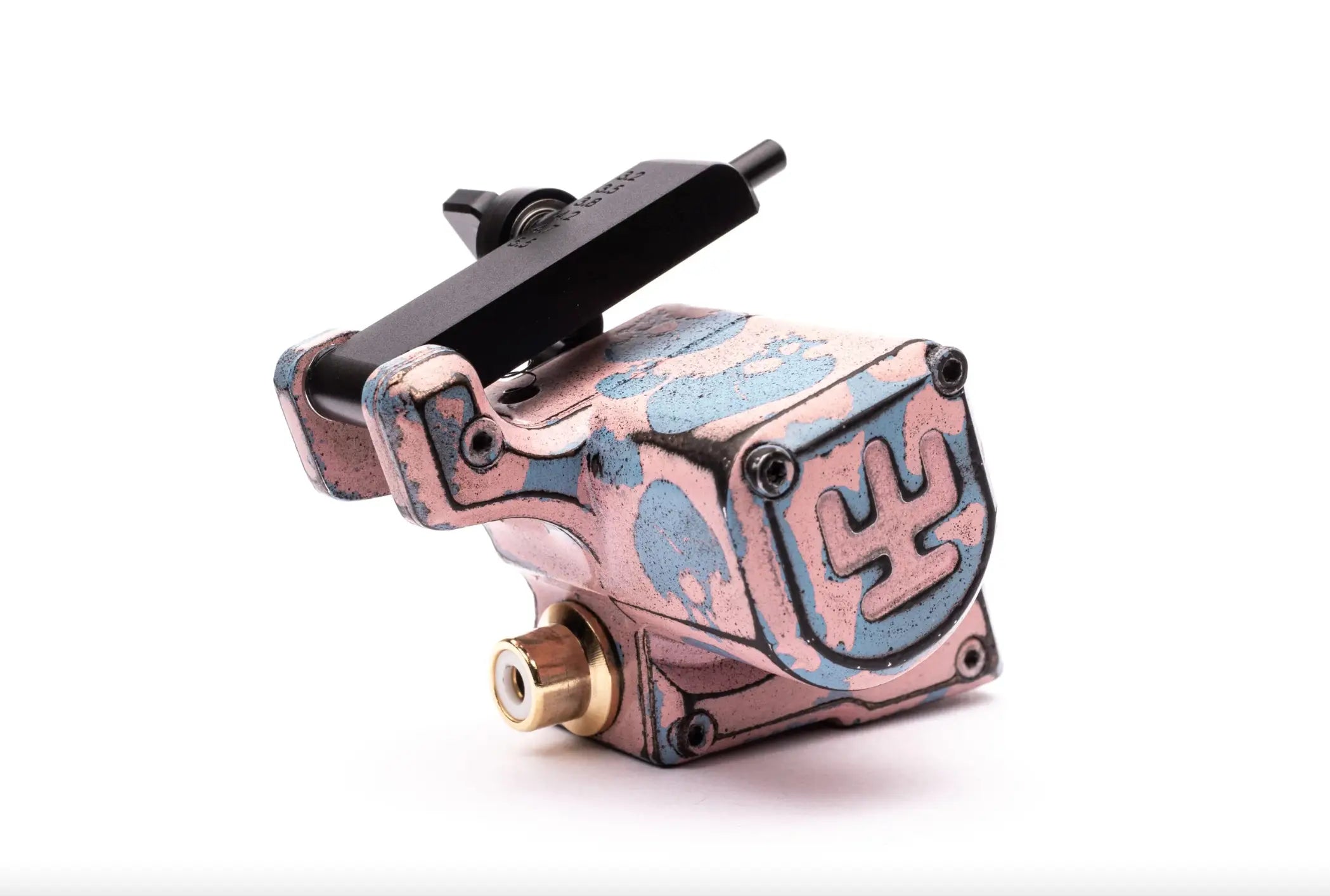 VLAD BLAD Avenger 2 Pro Skull Baby Pink Tätowiermaschine mit pink-blauem Camouflage-Muster, schwarzem Griff und Messingverbinder
