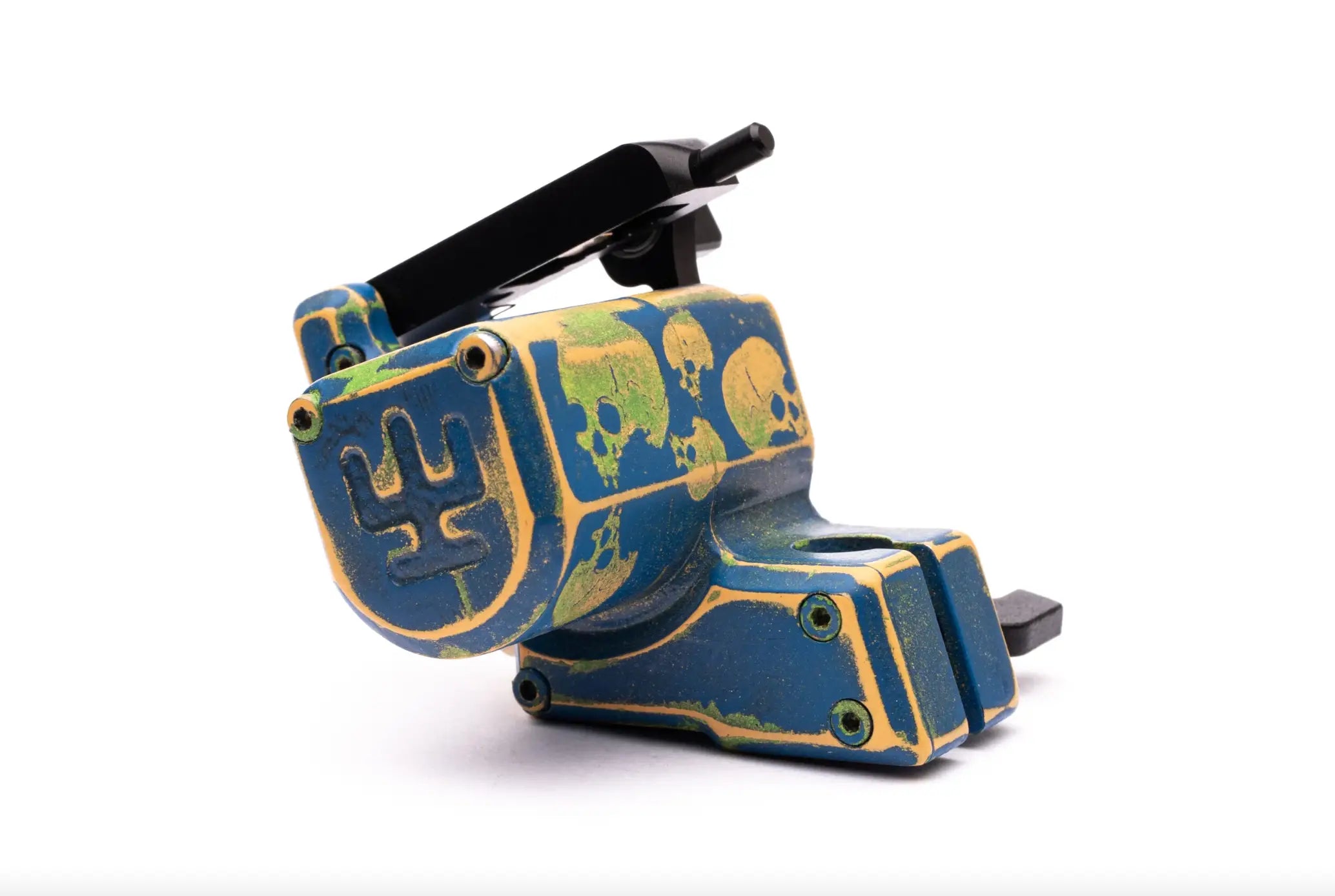 VLAD BLAD Avenger 2 Pro Skull dunkelblaue gelbe Tätowiermaschine mit abgenutzter Lackierung von Shpigel