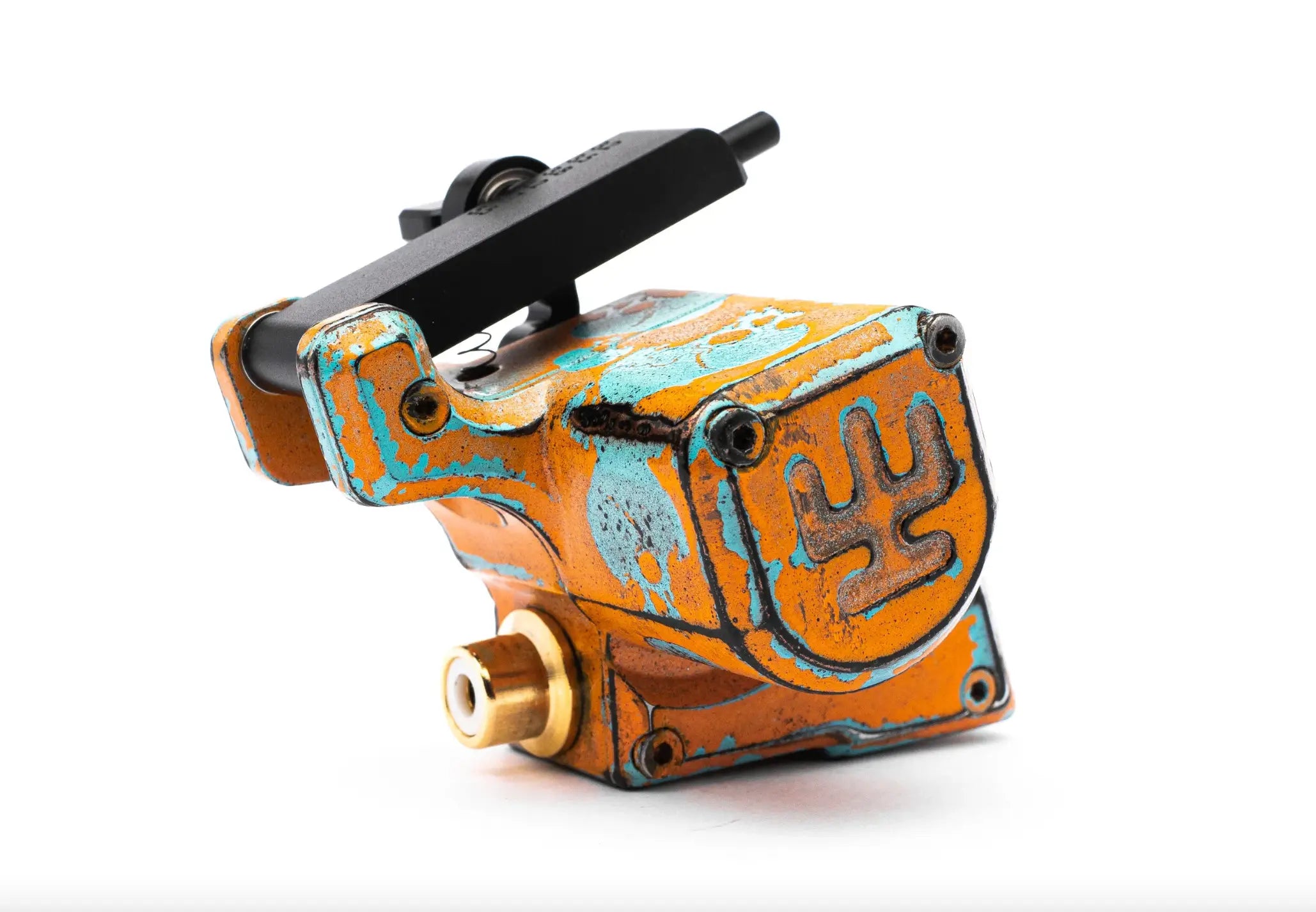 Orange und türkisfarbene Tätowiermaschine im Used-Look VLAD BLAD Avenger 2 Pro mit schwarzem Griff von shpigel