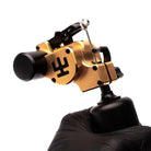 alt
Vlads blad Avenger 4 Pro Money Maker Tätowiermaschine in Gold und Schwarz mit eleganter Metalloptik und ergonomischem Design