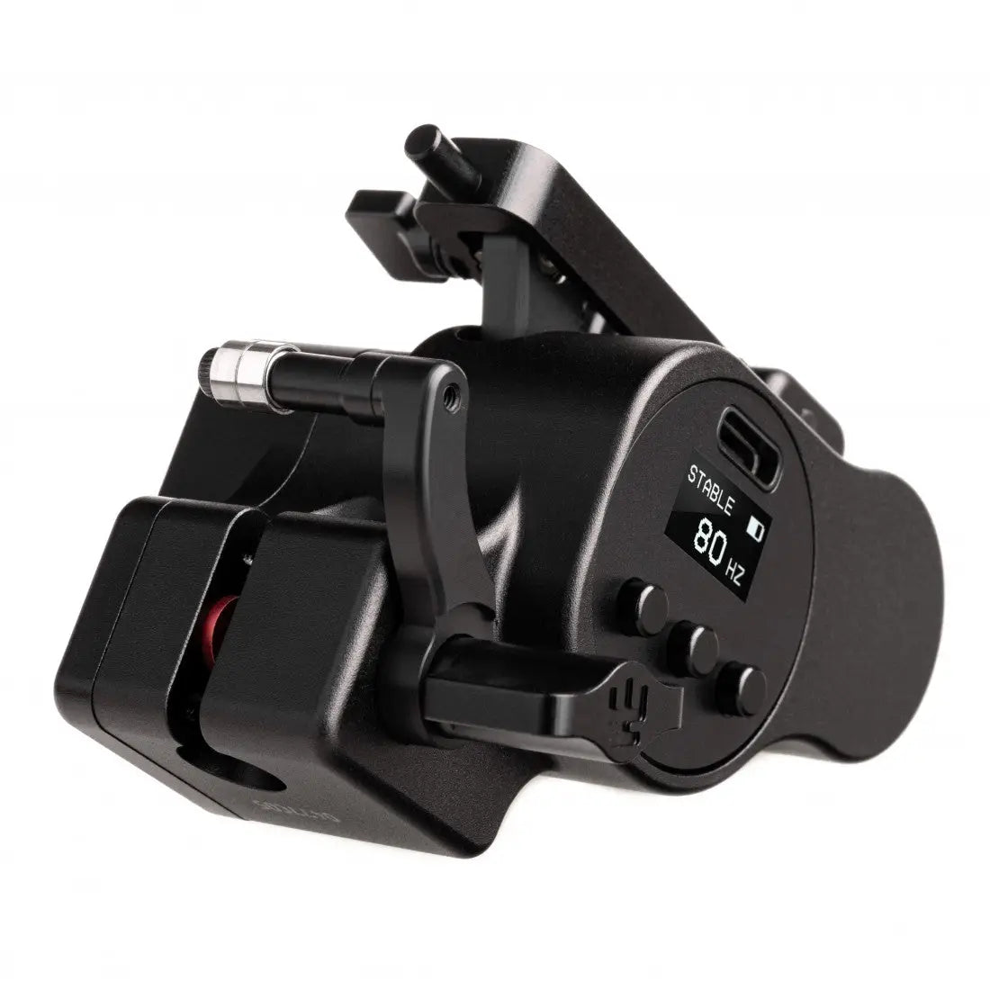 Schwarzer motorisierter Kamerastabilisator Vlad Blad Avenger 4 Pro mit Digitalanzeige, die stabile 80 Hz anzeigt, und USB-C-Anschluss