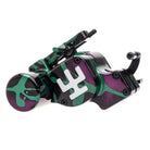 alt
Eine elegante, moderne Tätowiermaschine VLAD BLAD Avenger 4 Pro mit glänzendem lila und grünem Camouflage-Finish und schwarzen Akzenten