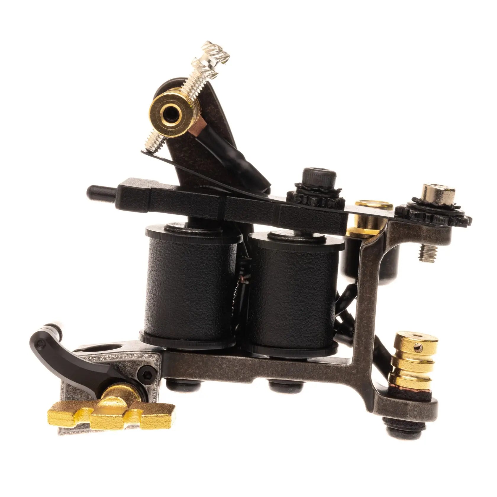 VLAD BLAD Coil Blacker Packer Pro Tätowiermaschine in Schwarz und Gold mit Doppelspulen und Messing-Akzenten am Auslöser