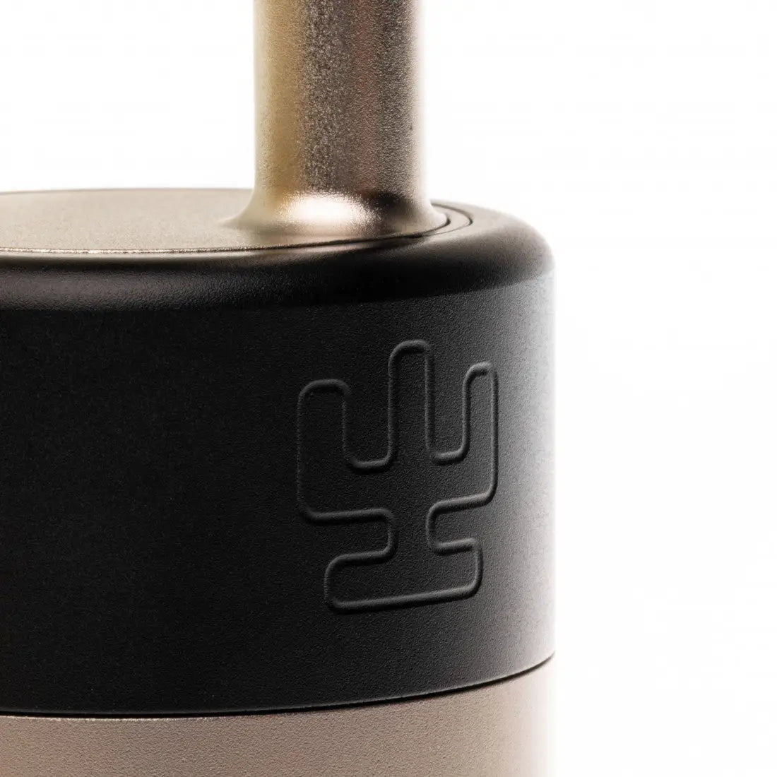 Vlad blad magic balance grip with black matte finish lid embossed logo attached to metallic silver body