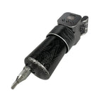 Schwarze Tätowiermaschine mit silbergravierten Designs und metallischer Nadel-TIP vladd blad ultron 4 pro von sadhakaya