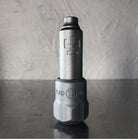 Silberne metallische Mad Luther-Tattoomaschine mit strukturierter Griffzone und graviertem Logo VLAD BLAD Ultron Pen Grip Aluminium XL