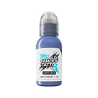 Eine elegante, durchscheinende blaue Flasche world famous limitless Tattoo-Farben in hellem Violett, 1 v2 30ml